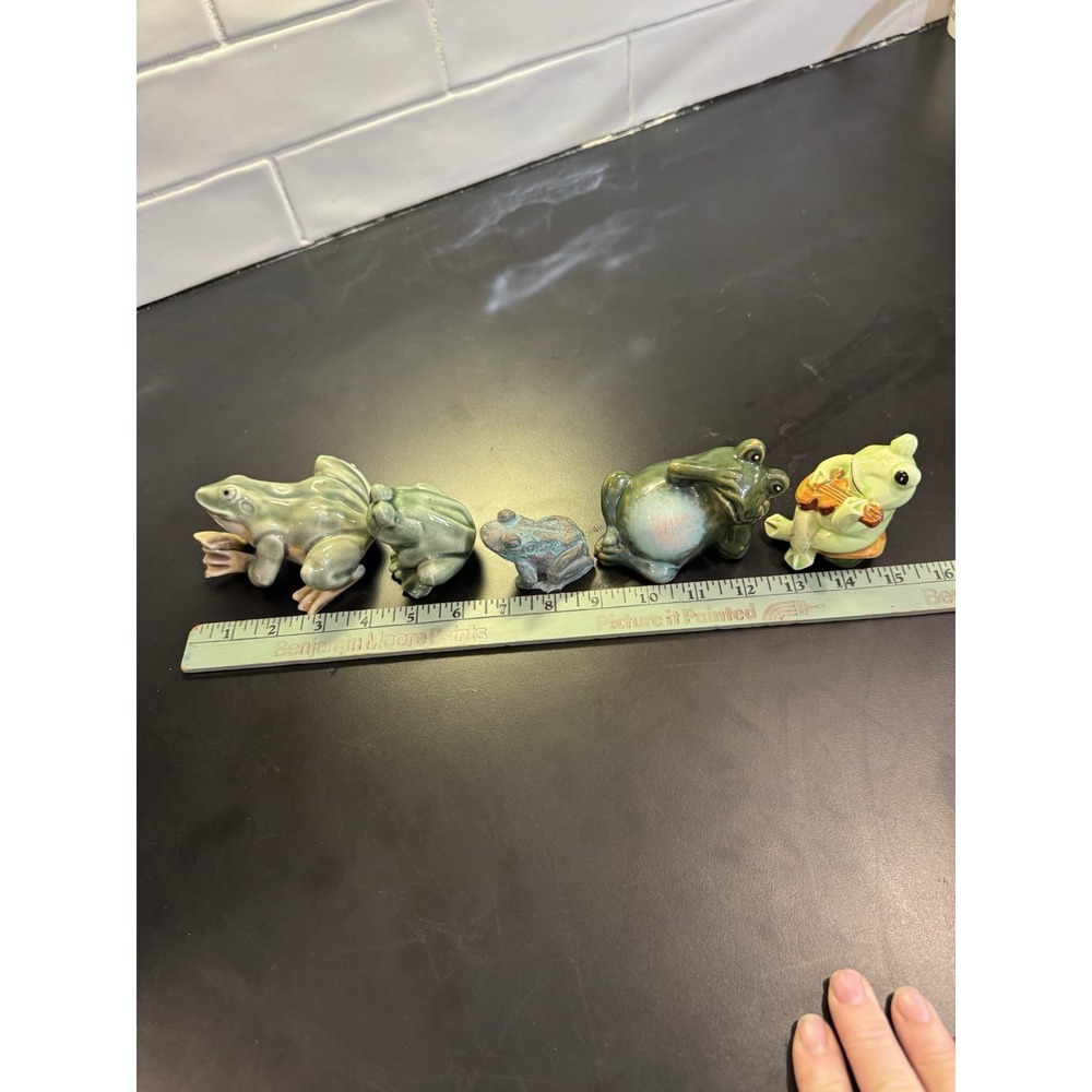Set Of 5 Vintage To Now Frogs Frog Figurines‎ On Lily Pads Etc Ceramic Resin - Picture 13 of 15